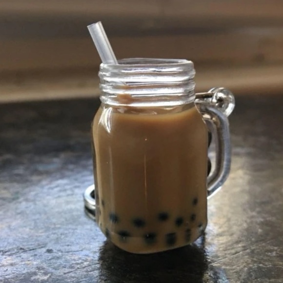 Boba Milk Tea in Mason Jar With Straw Resin Charm Keychain - New With Tags - Picture 4 of 7